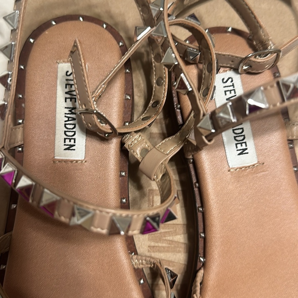 Steve Madden studded Travel sandals wrap tan size 7 - Picture 3 of 5